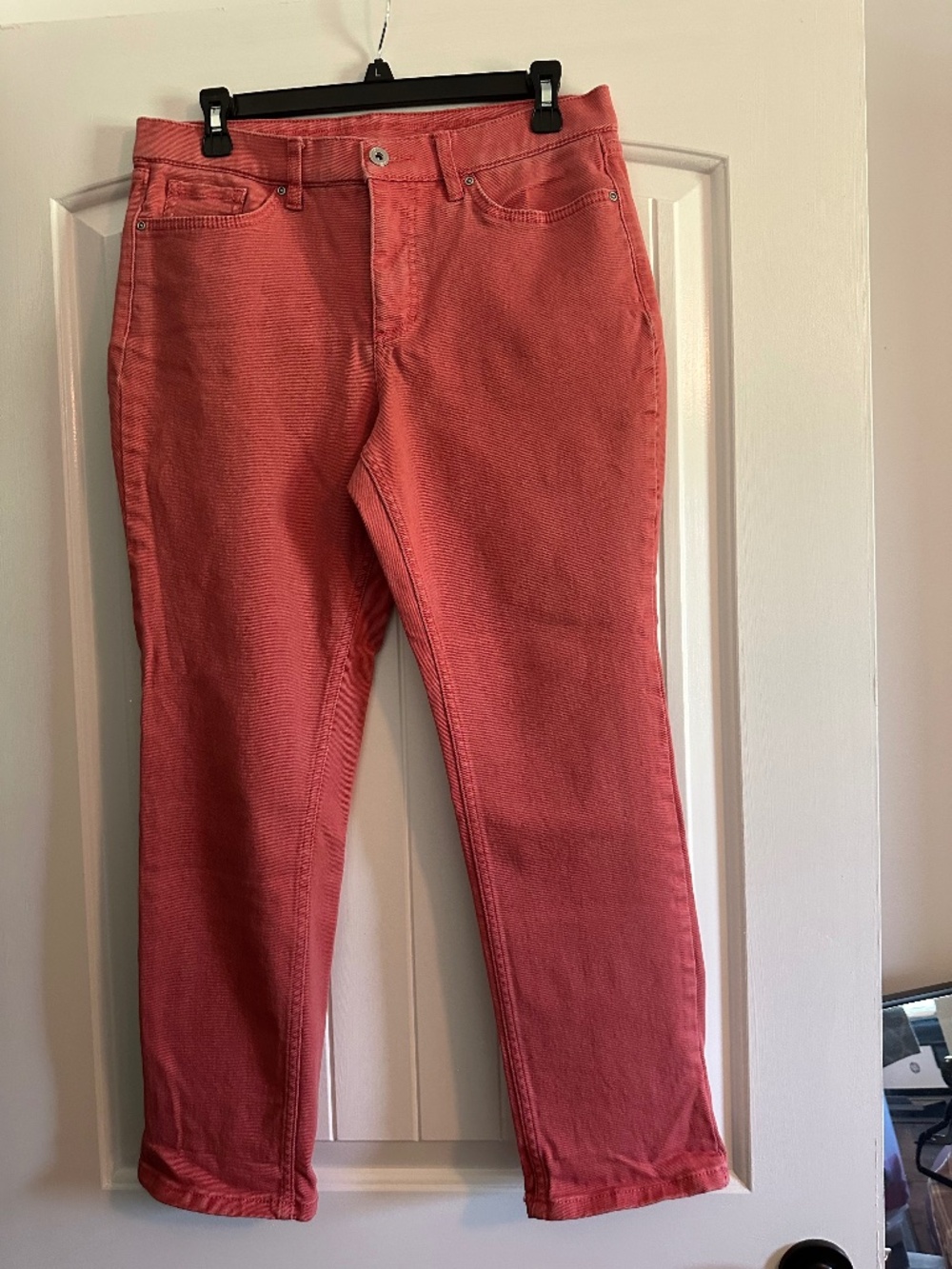 Denim & Co Woman’s Jeans - Stretch, size 8 Petite, Coral
